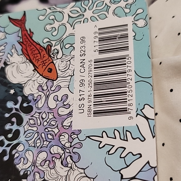 Wild Winter Mythographic Colour and Discover Colouring Book - Picture 3 of 5